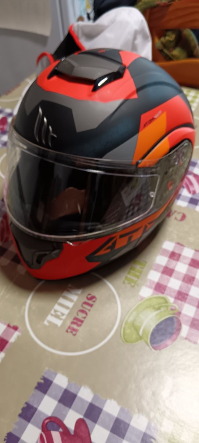 Capacete modular