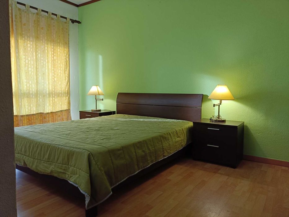 oportunidade única - elegante t1 na 1ª linha frente ao mar