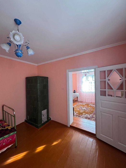 Продаж житлового будинку у с. Великий Кучурів (на межі з Тисовцем)