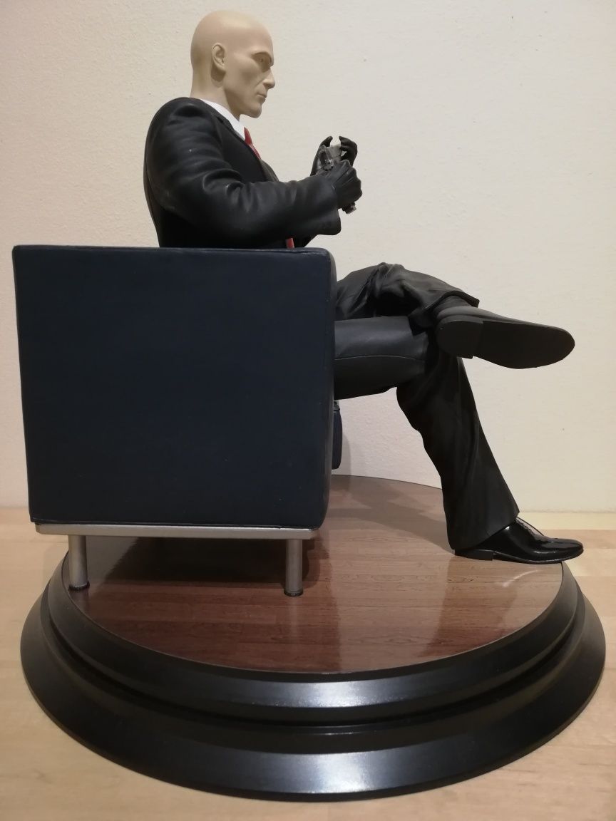 figurka HITMAN agent 47