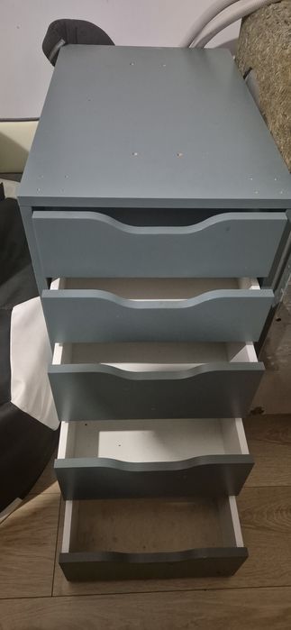 Sprzedam regal z Ikea