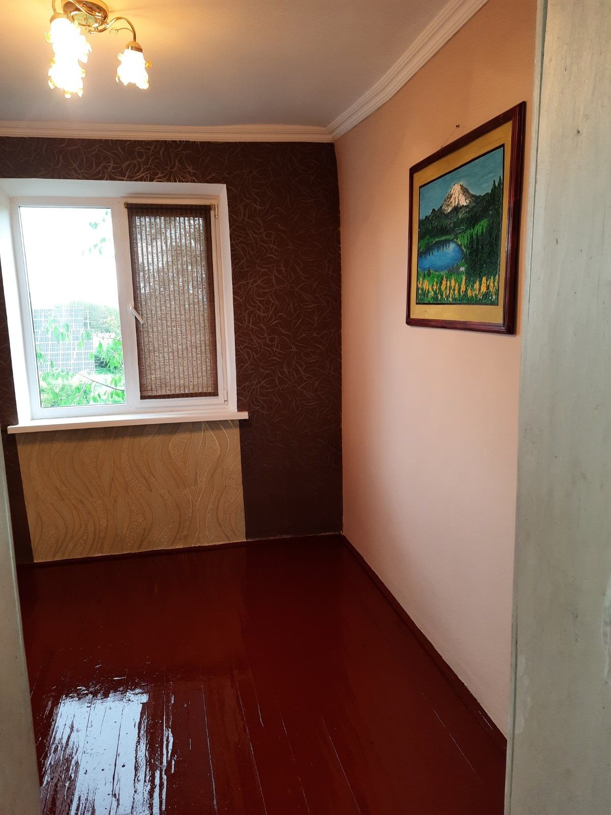 Продам дім земля с.Митків.