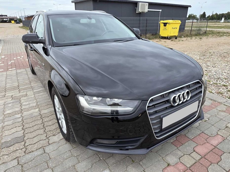 AUDI A4 B8 LIFT!! 2.0 TDI !!Zadbana