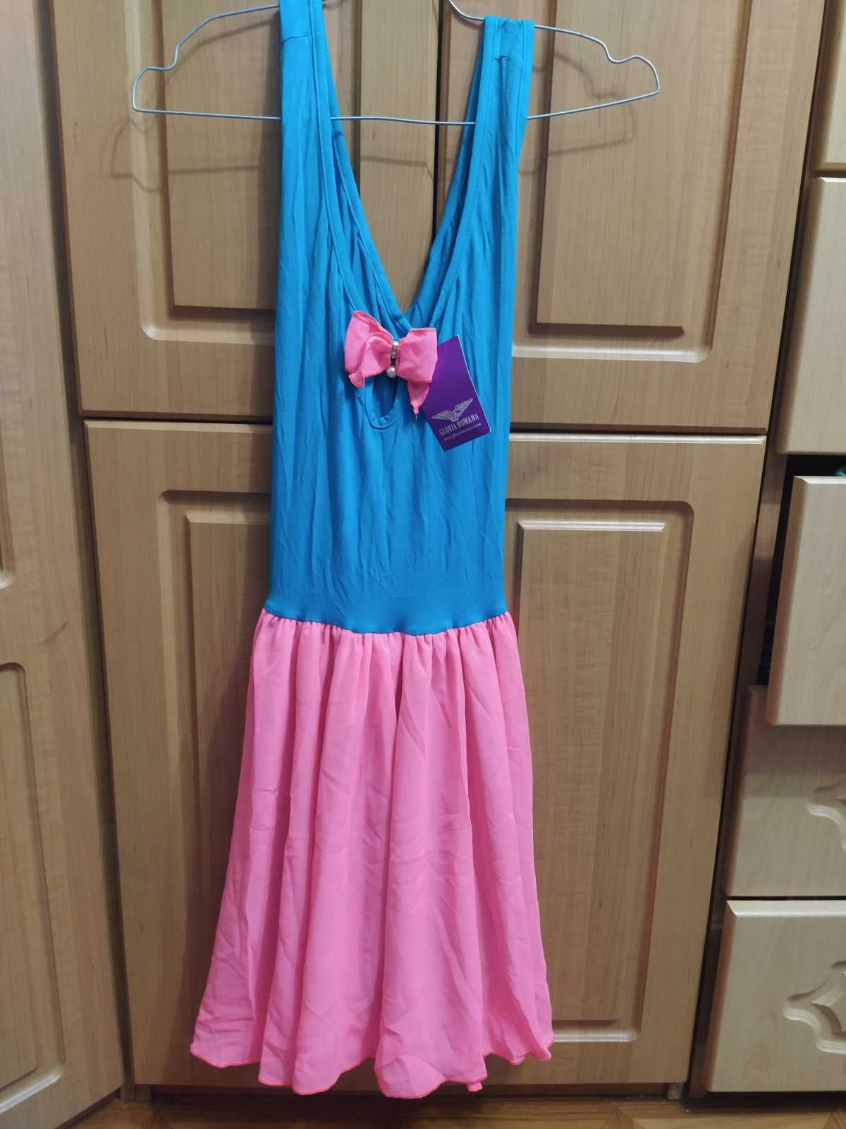 Новое красивое летнее платье сарафан 42-44