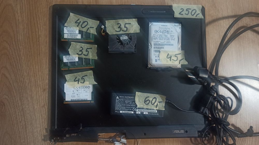 Klawiatura  i części do laptopa Asus 3000
