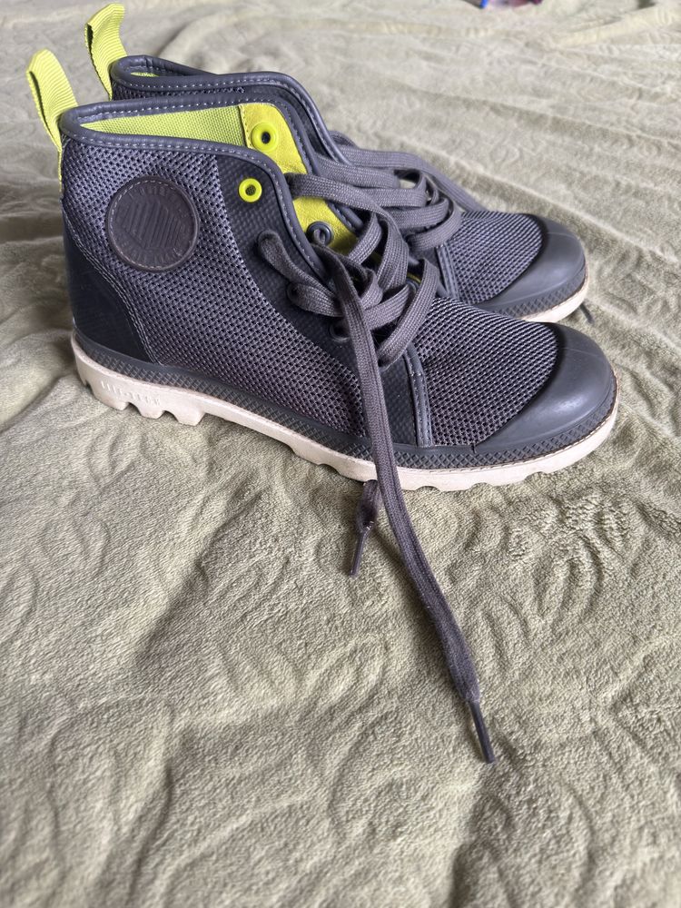 Кеди Palladium сітка легкі 40 р