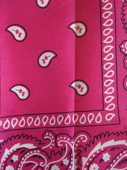 Lenço com cornucópias - Bandana - Cores e Quantidades Disponíveis