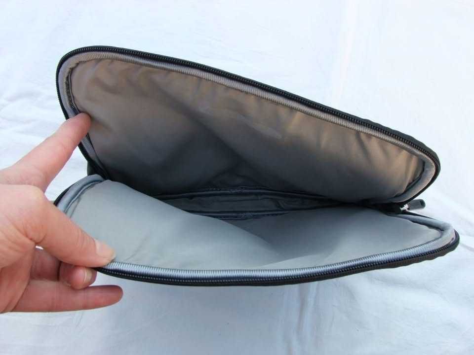 Nowy pokrowiec -etui do tableta Bugatti