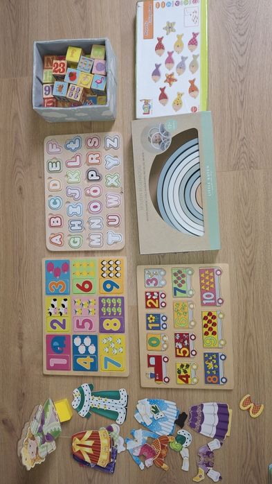 Zestaw drewnianych zabawek