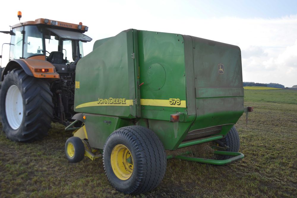 prasa john deere 578 welger 220