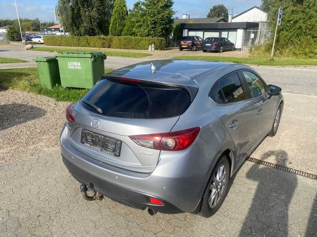 Бампер Mazda 3 BM запчастини Мазда 3 ВМ БМ разборка