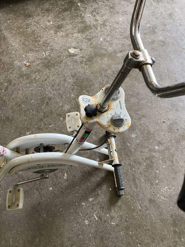 Bicicleta de ginástica