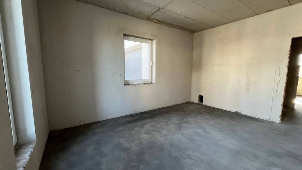 Продам затишний будинок з гаражем у масиві «Золотий», Обарів