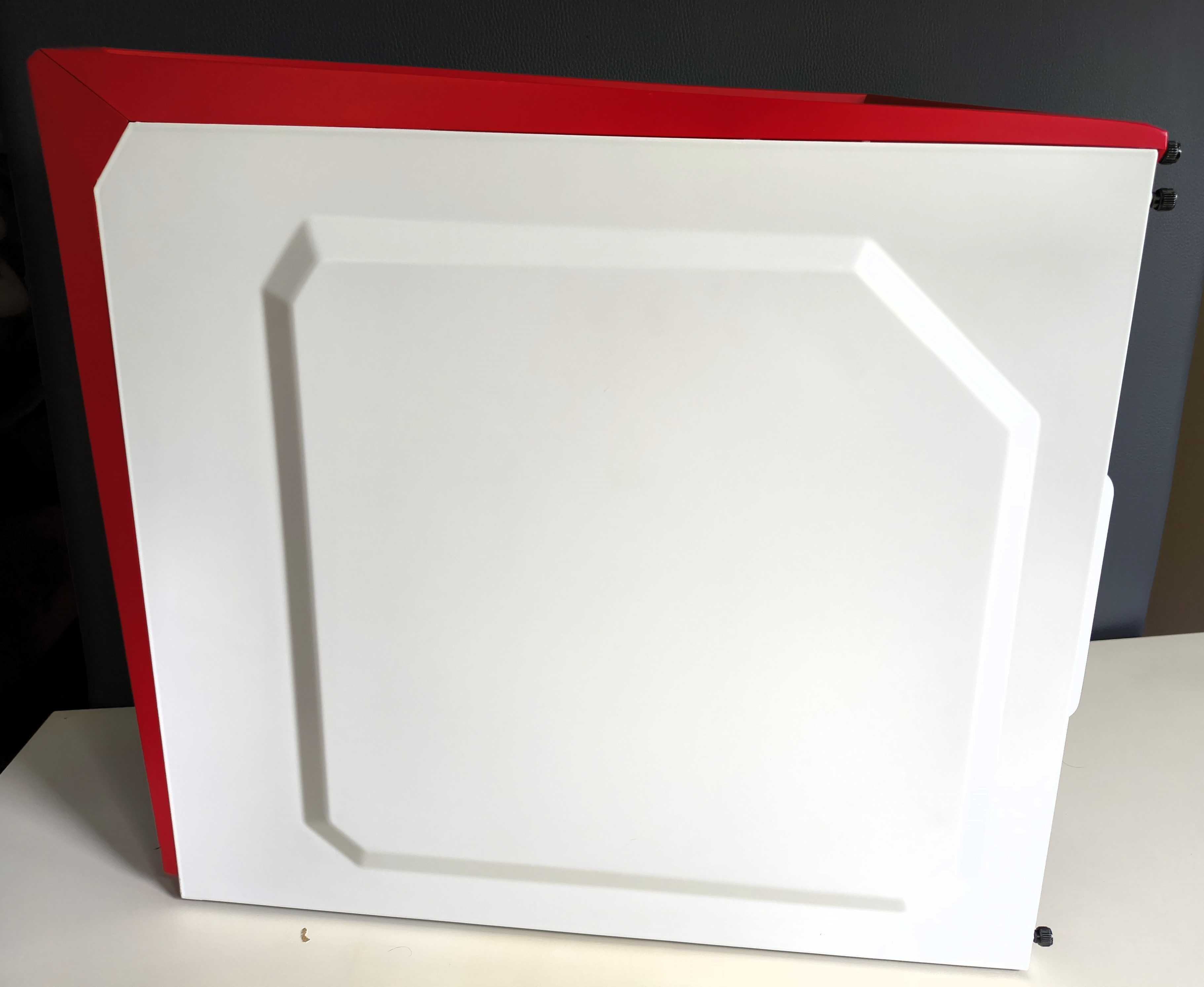 Obudowa Corsair Carbide SPEC-ALPHA Mid-Tower – biała z czerwonym