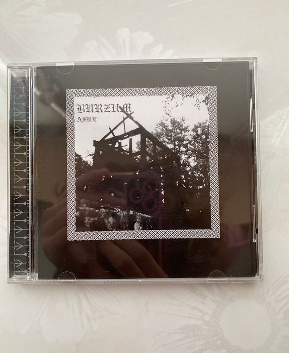 Диск Burzum, ліцензія