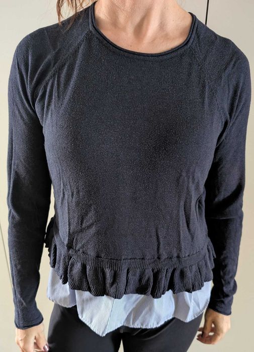 Camisola da Only com um folho em tecido a imitar uma camisa