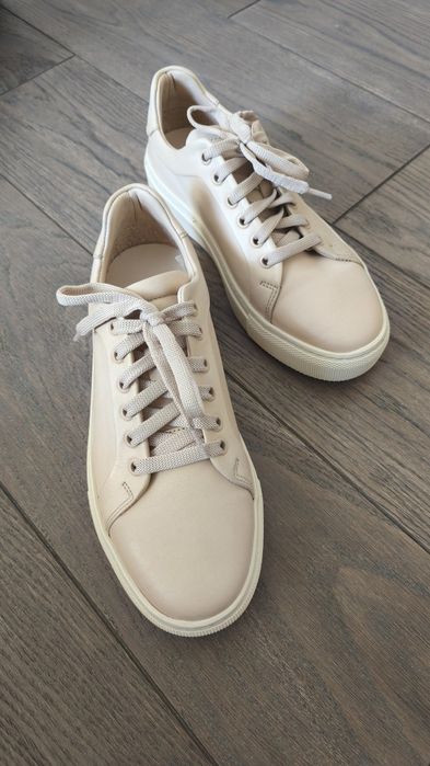 BRASKA - Нові шкіряні жіночі кеди кросівки туфлі Браска (р.37)