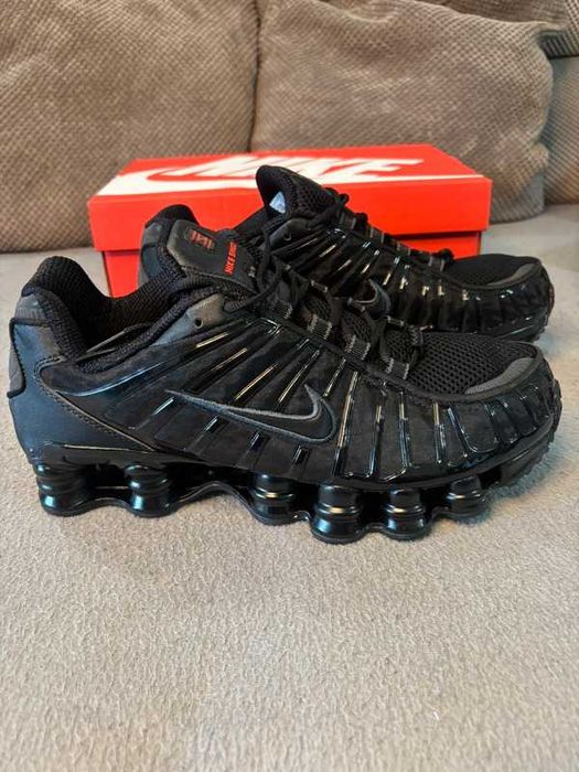 Buty-Trampk-Nike Shox TL Black R.45