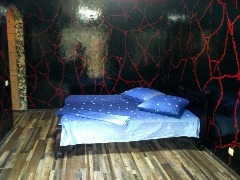 Романтична квартира- студія з дизайнерським ремонтом