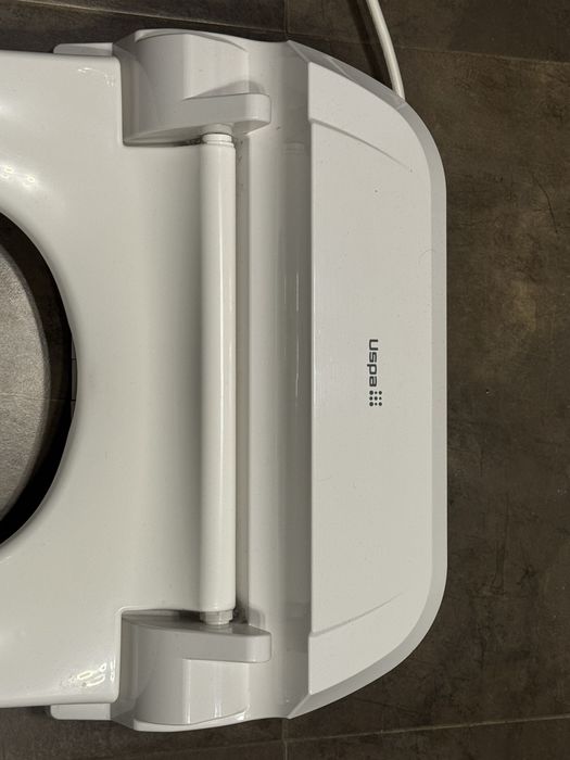 Deska sedesowa z funkcją podgrzewania USPA