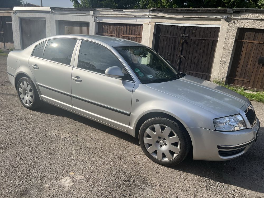 Skoda Superb 2,0 diesel