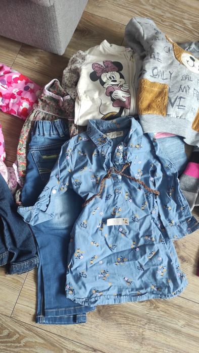 Paka Sprzedam całość 86 -110 dla dziewczynki