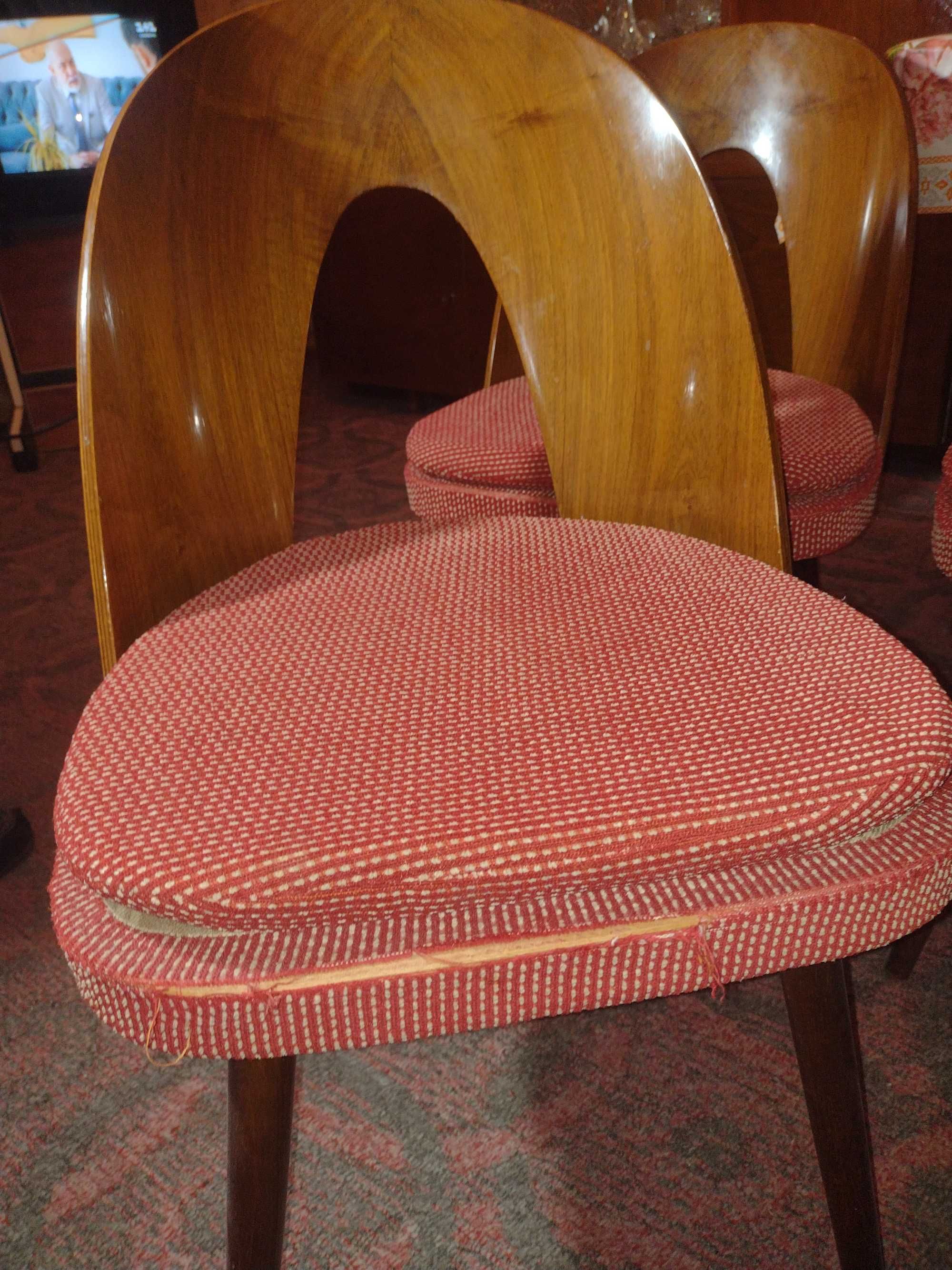 Винтажные стулья чeшcкого дизайнера Aнтонинa Шумана. СССР  1960-е