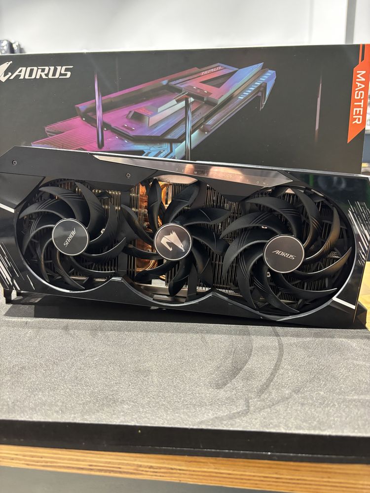 Відеокарта 3080ti AORUS Master