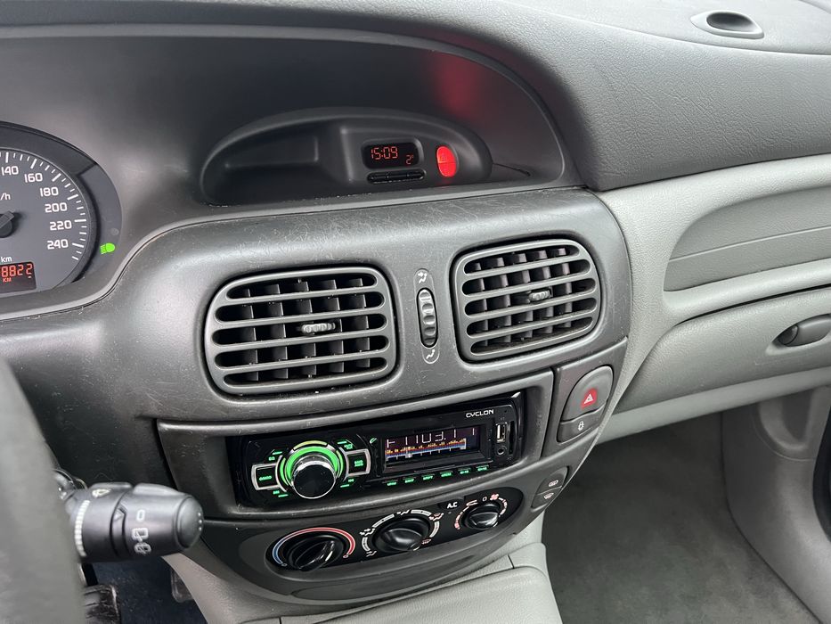 Рено меган сценик 1.9 автомат 2003