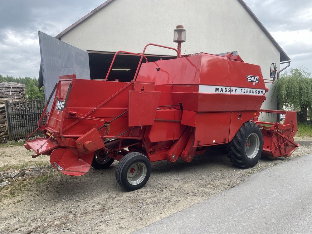 Massey Ferguson 240