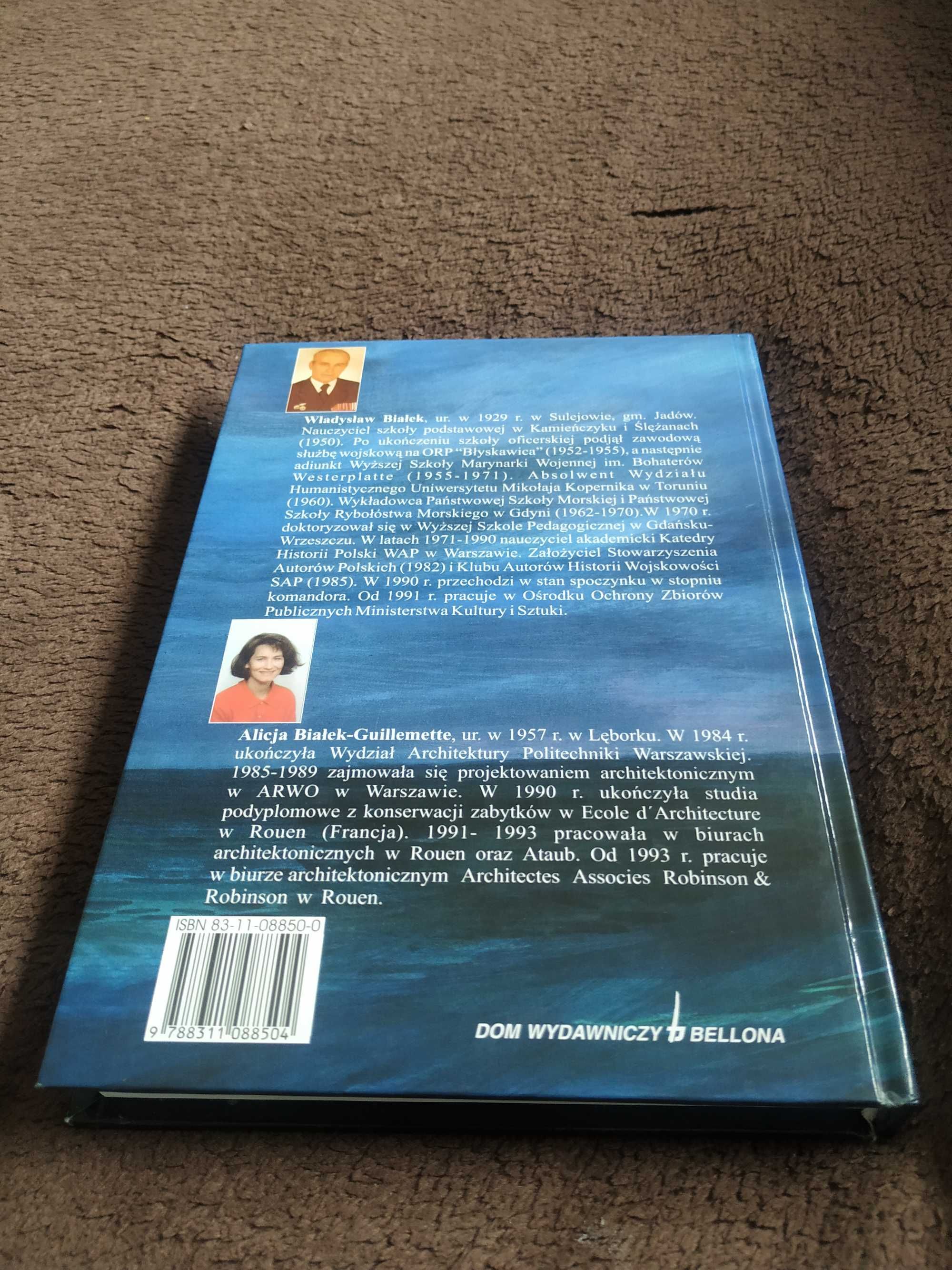 Książka "Pod żaglami "Iskry"" W. Białek, A.Białek - Guillemente, nowa