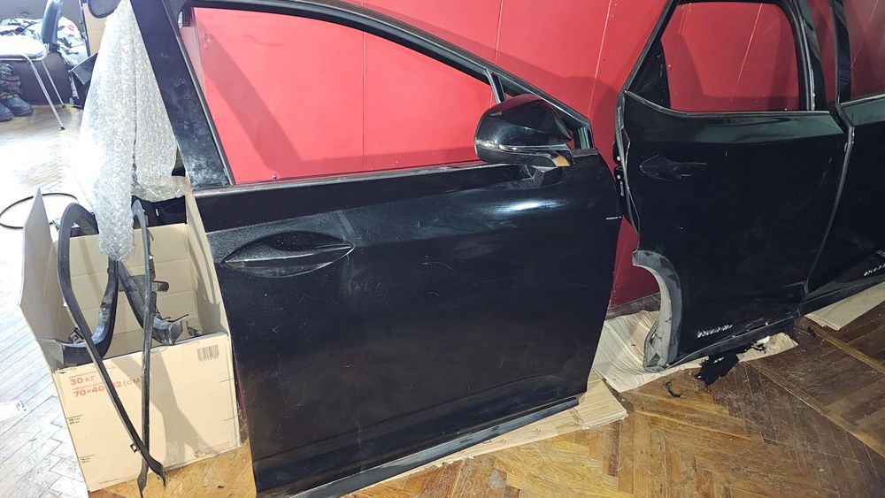 Двері дверка права сторона  Lexus RX 4 2016-2021 у зборі