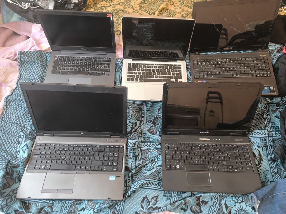 Парад ноутів на розбор