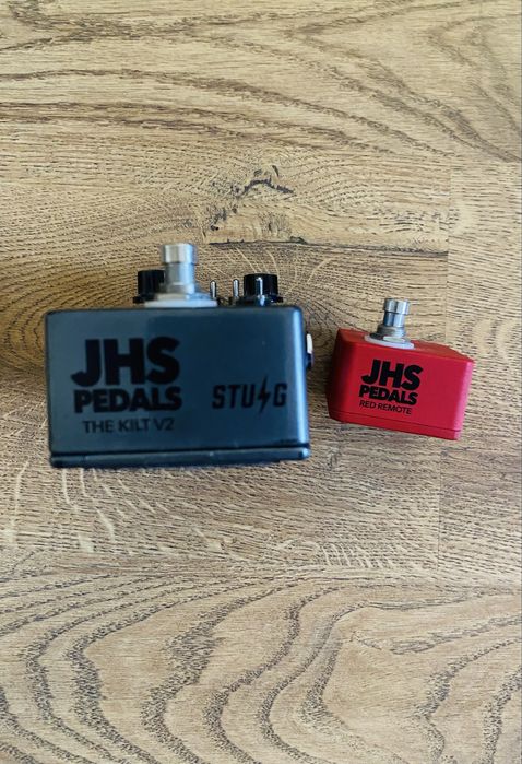 JHS The Kilt + JHS Red Remote