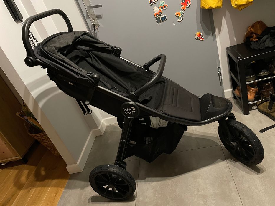 Wózek spacerówka Baby Jogger City Elite 2