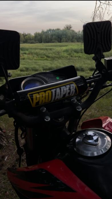 Продам мотоцикл Forte 250 крос
