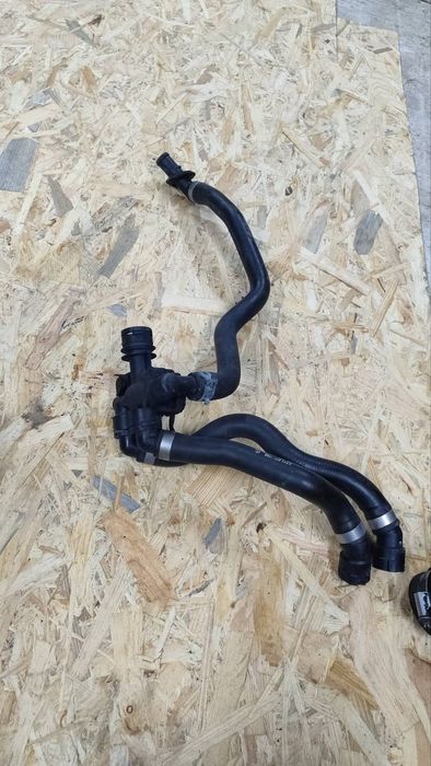 Mercedes w211-219  клапан печки шланги печки всё в заборе.