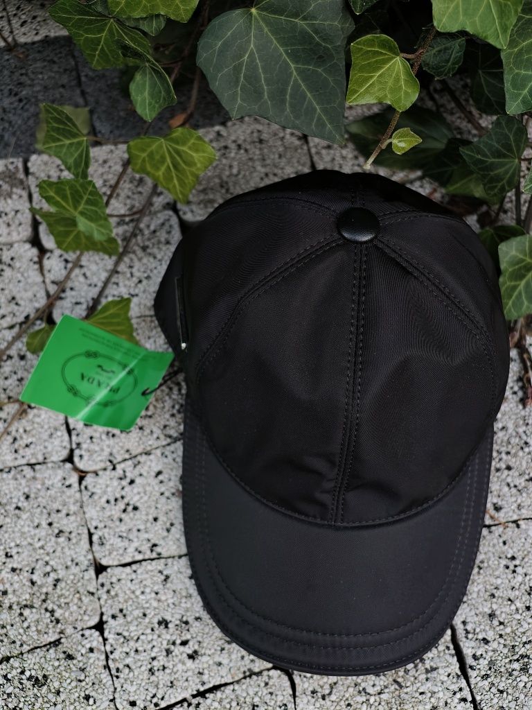 Czapka Prada Nylon