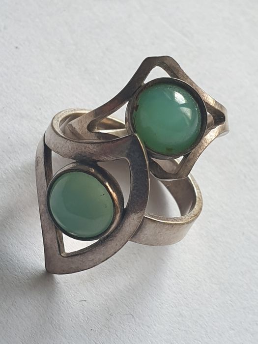 Warmet Srebrny pierścionek PRL chryzopraz srebro