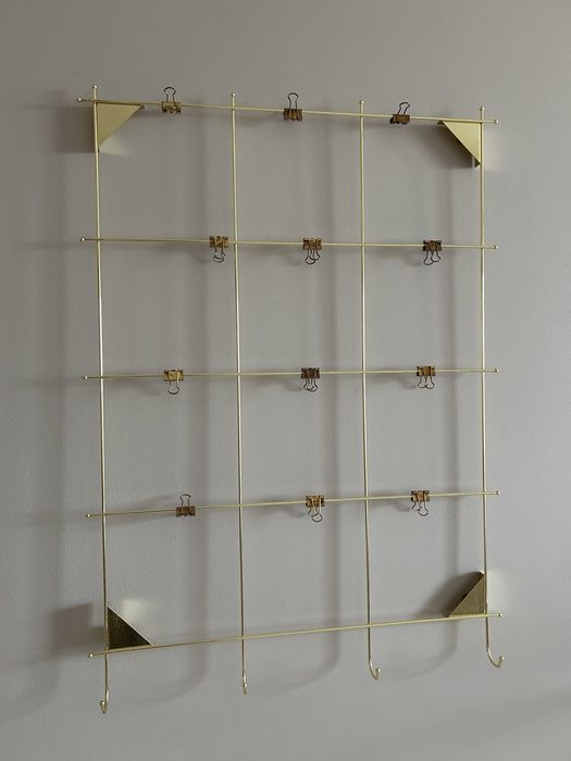 Metalowa złota ramka/kratka/organizer IKEA na zdjęcia i notatki