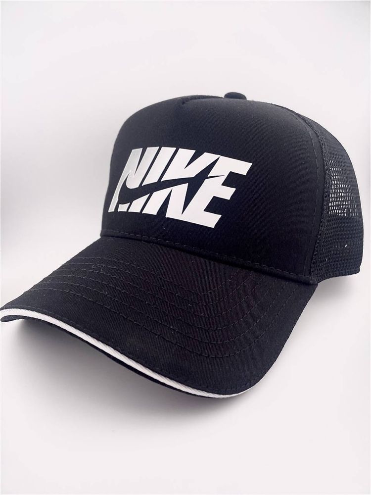 Бейсболка тракер NIKE летняя с сеткой