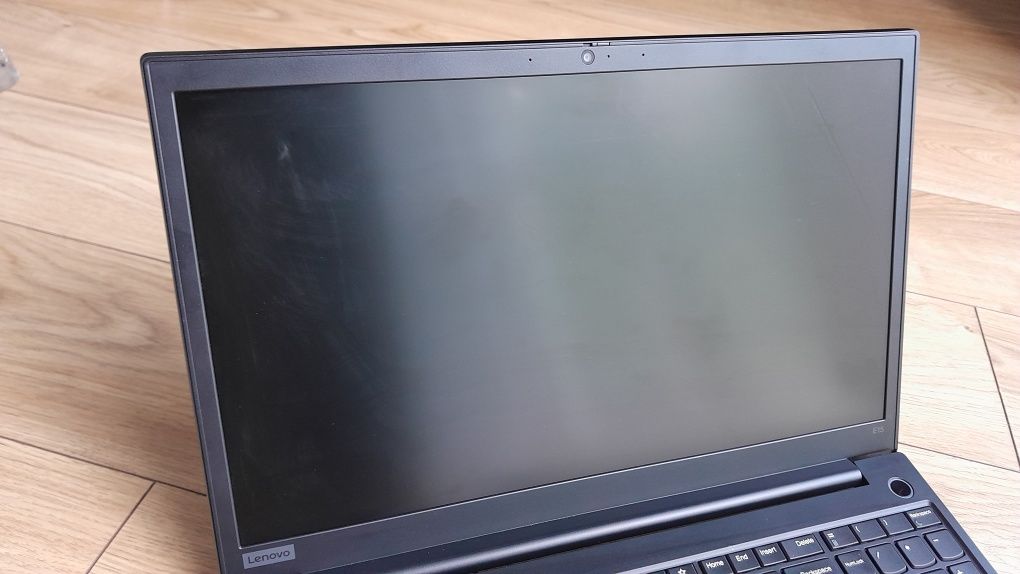Lenovo thinkpad 15''