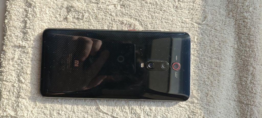 Продам xiaomi mi 9t