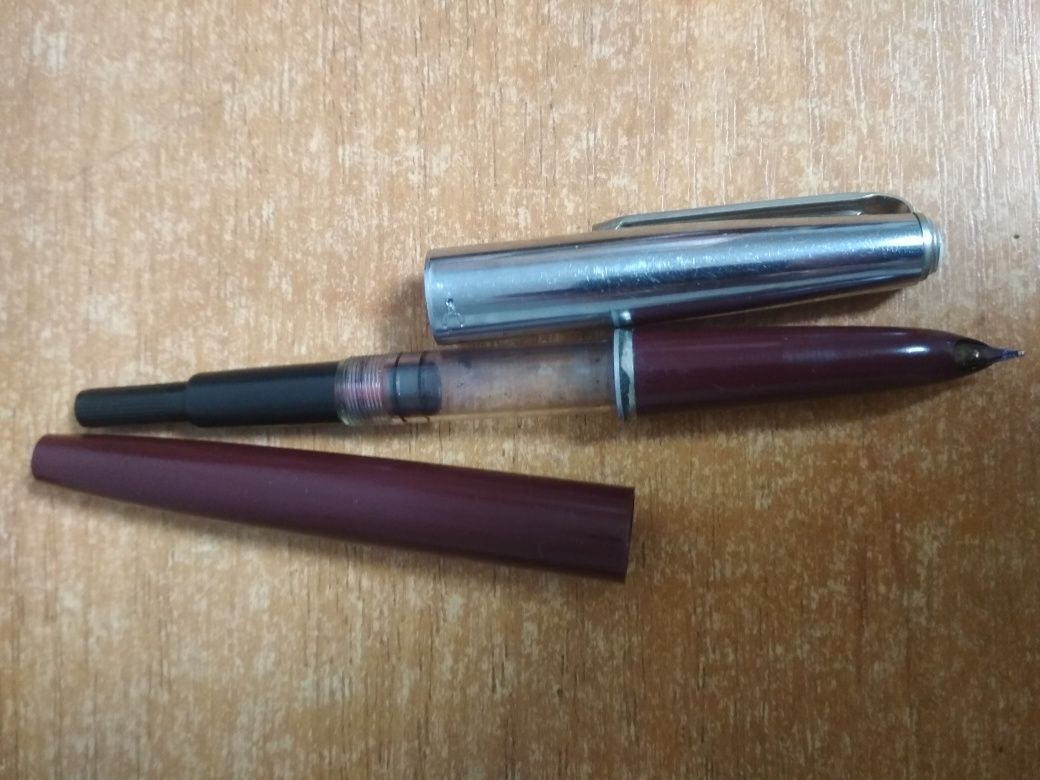Чернильная ручка СССР.2шт.