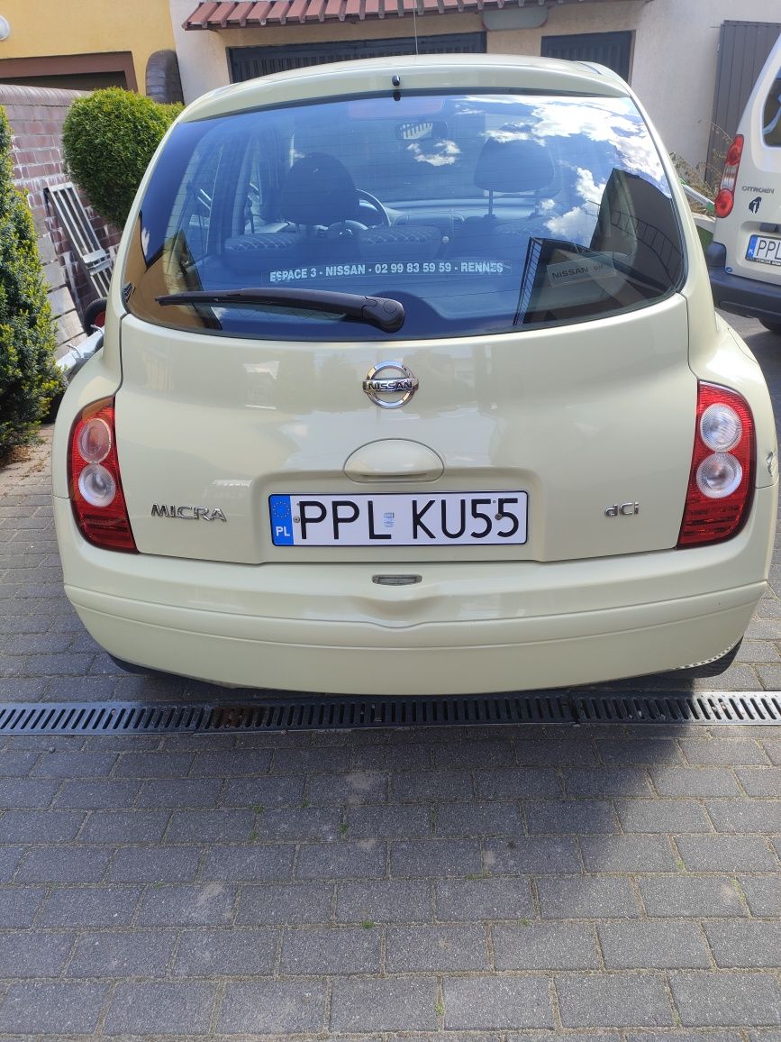 Nissan Micra 1.5 dci 2005 rok kolor piaskowy