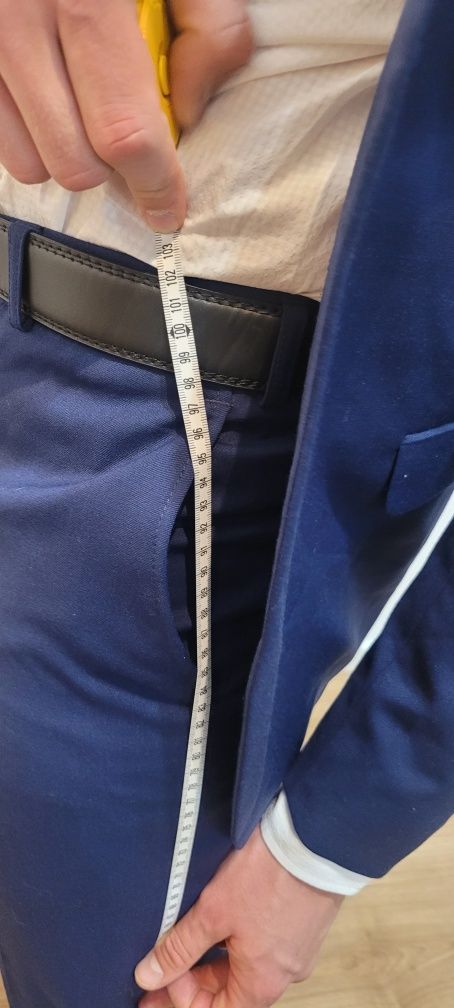 Garnitur męski BYTOM na studniówkę granatowy. Dokładne wymiary