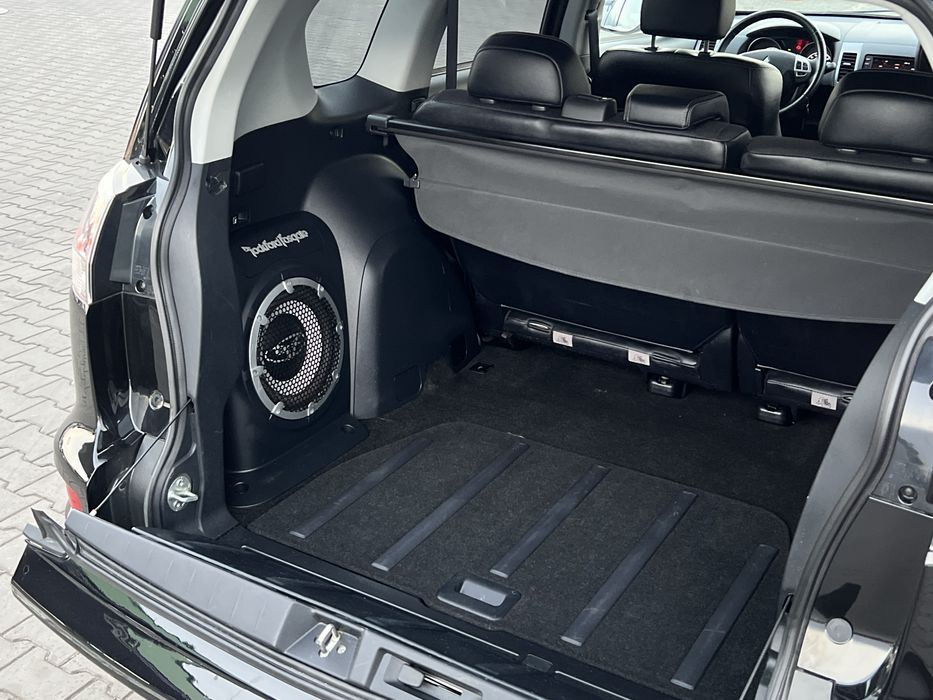 Свіжопригнаний Mitsubishi Outlander 124 тис. км.  2012 р. 2.3 дизель