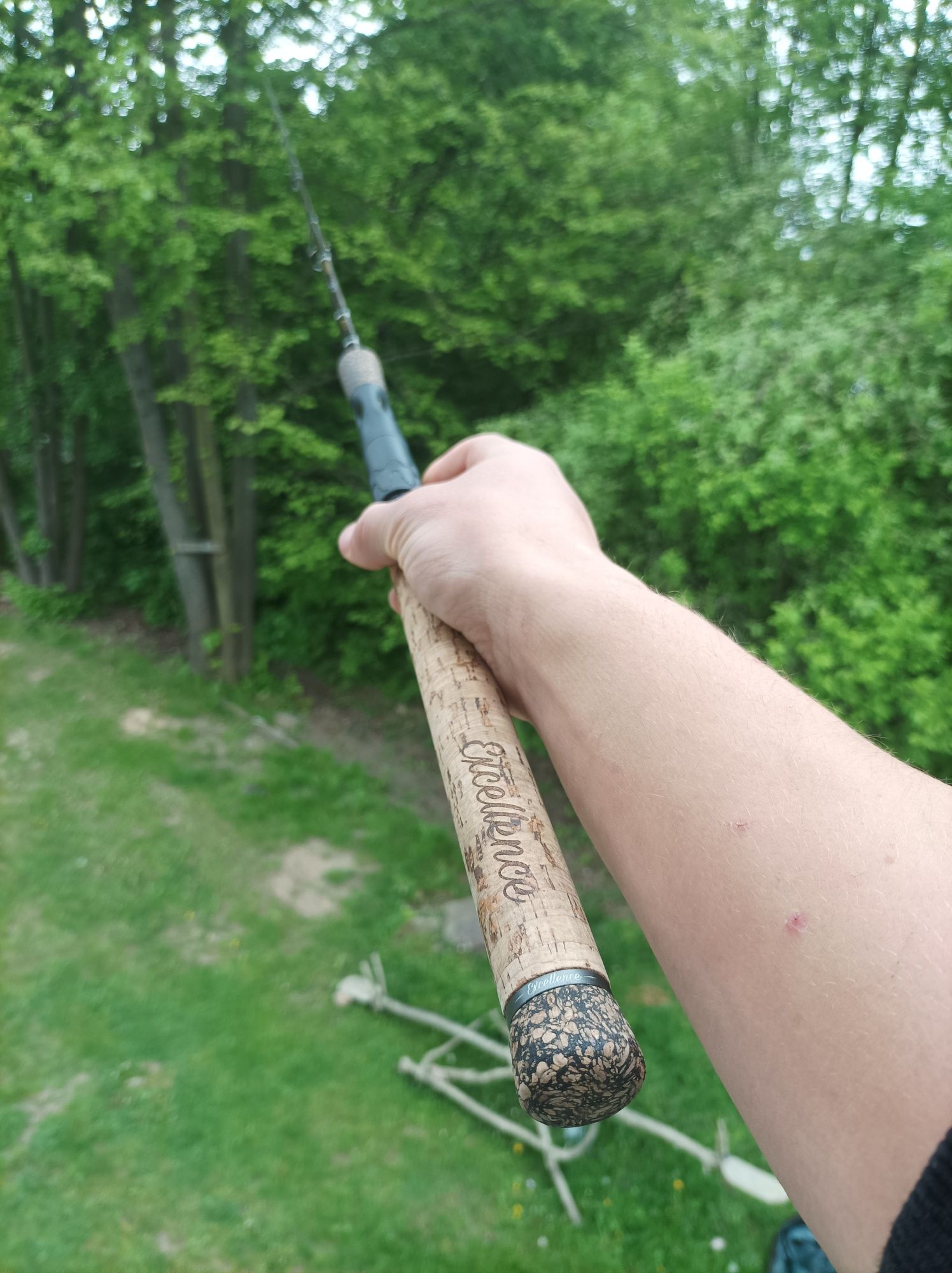 Wędka spinning Mikado excellence fight 10-35g 210cm
