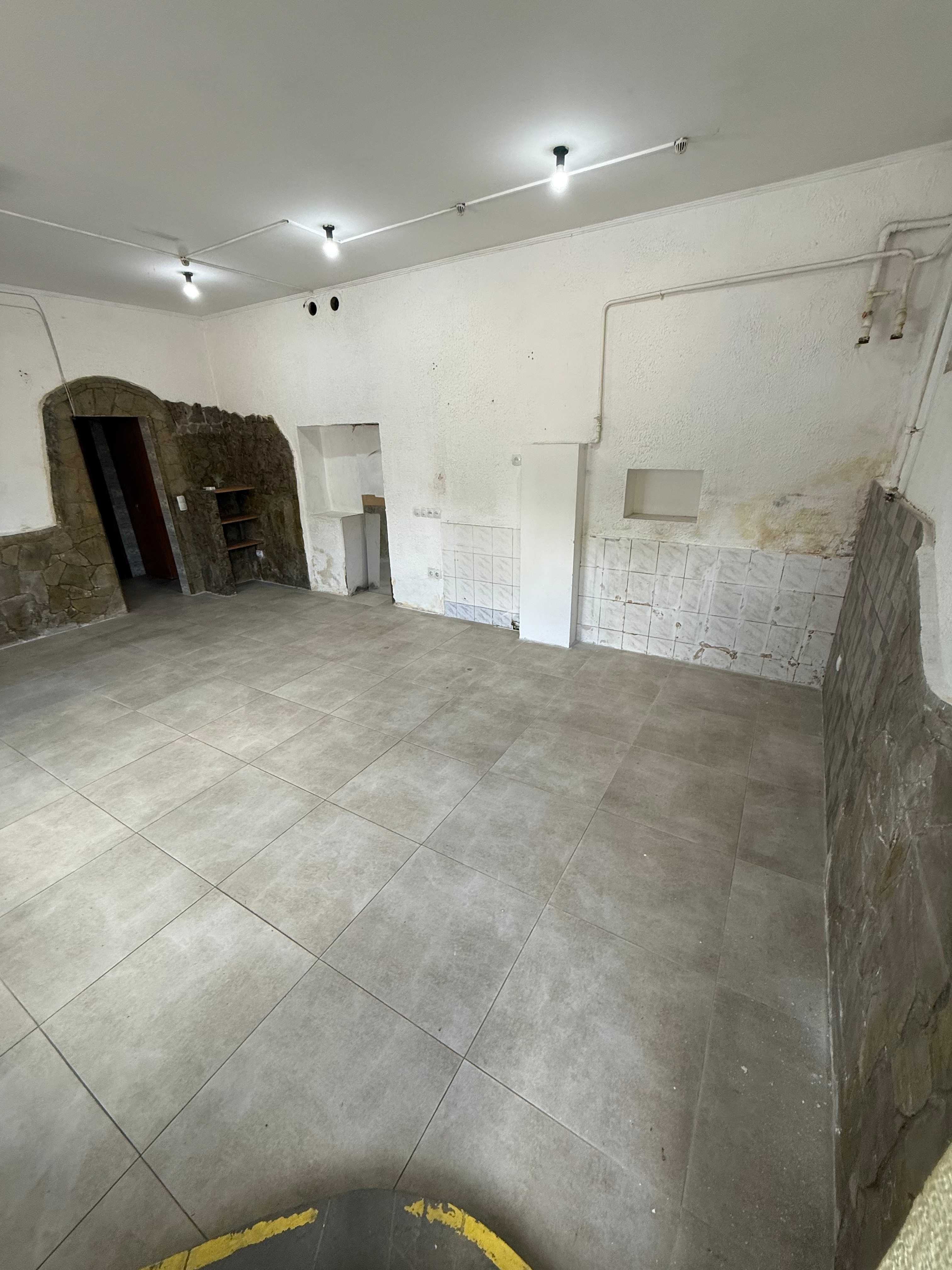 Продаж комерційного приміщення, вул. Кульпарківська, 34m², 1пов.,фасад