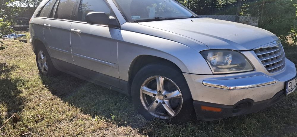 Chrysler pacifica